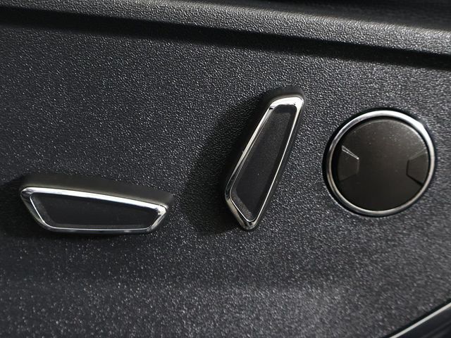 2024 Ford F-150 Lariat - 23056849 - 39