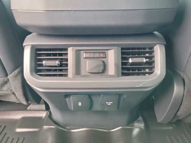 2024 Ford F-150 LARIAT - 23037695 - 9