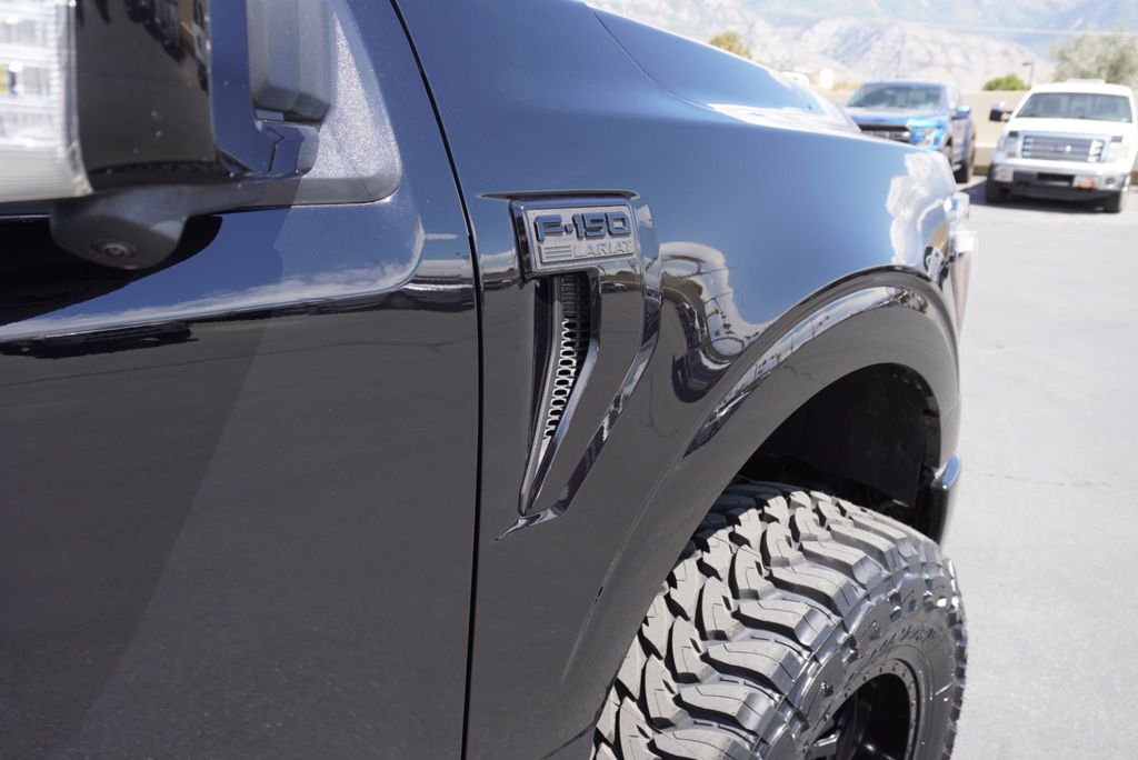 2024 Ford F-150 LARIAT - 22905455 - 16
