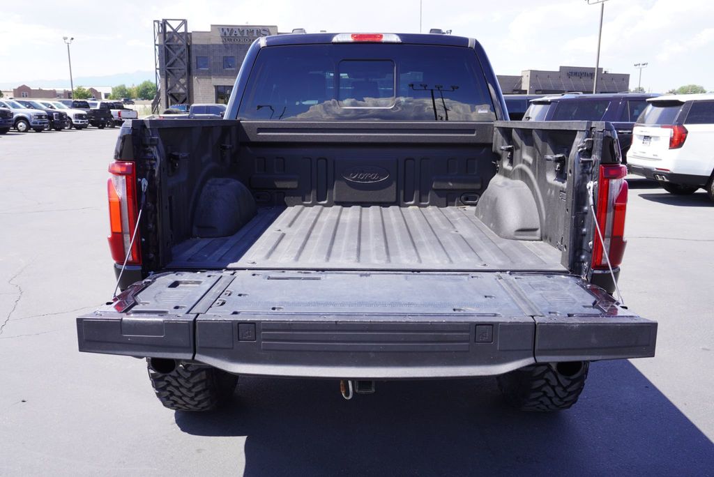 2024 Ford F-150 LARIAT - 22905455 - 8