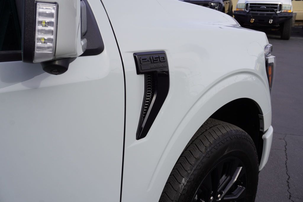 2024 Ford F-150 LARIAT - 22953177 - 18
