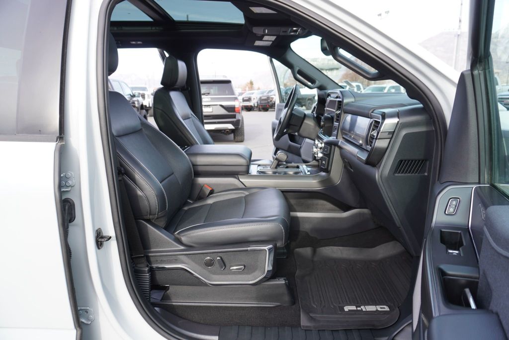 2024 Ford F-150 LARIAT - 22953177 - 24