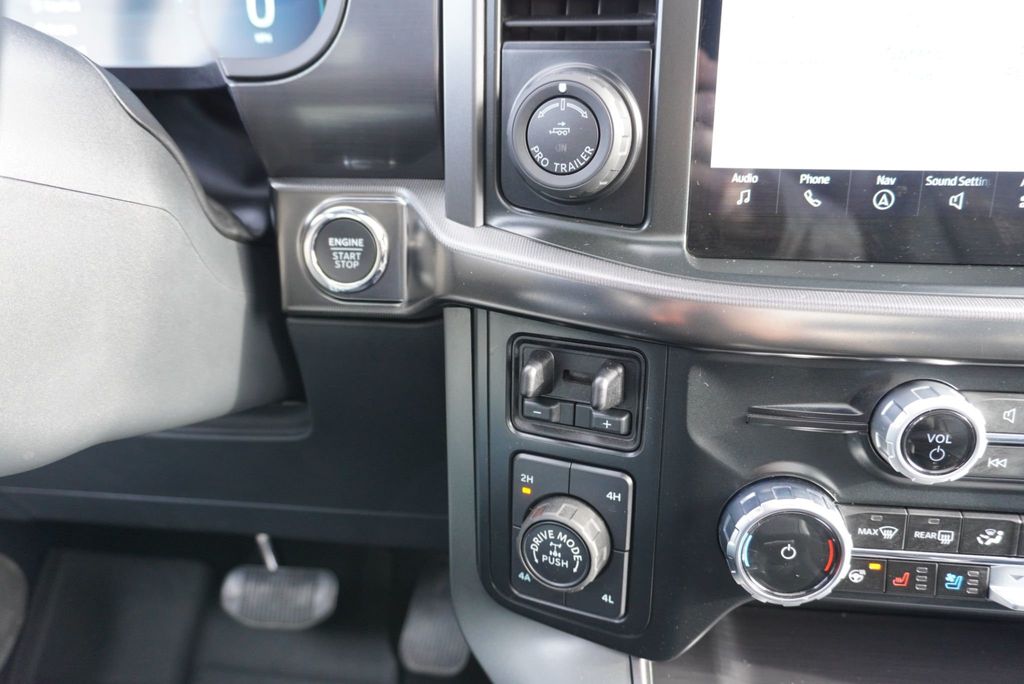 2024 Ford F-150 LARIAT - 22953177 - 44