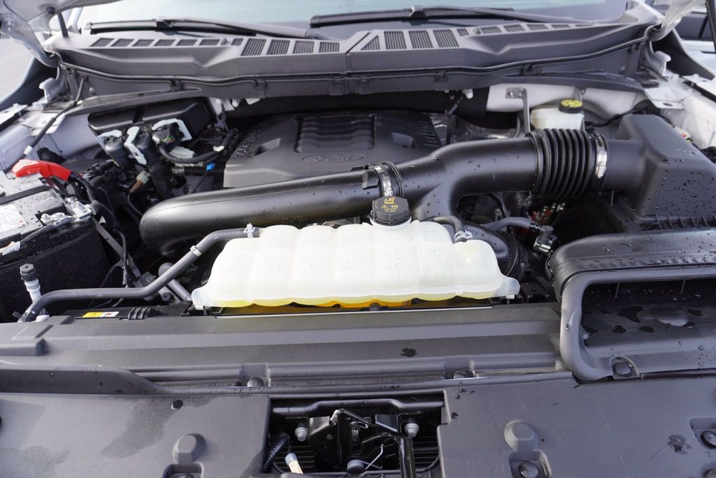 2024 Ford F-150 LARIAT - 22953177 - 50