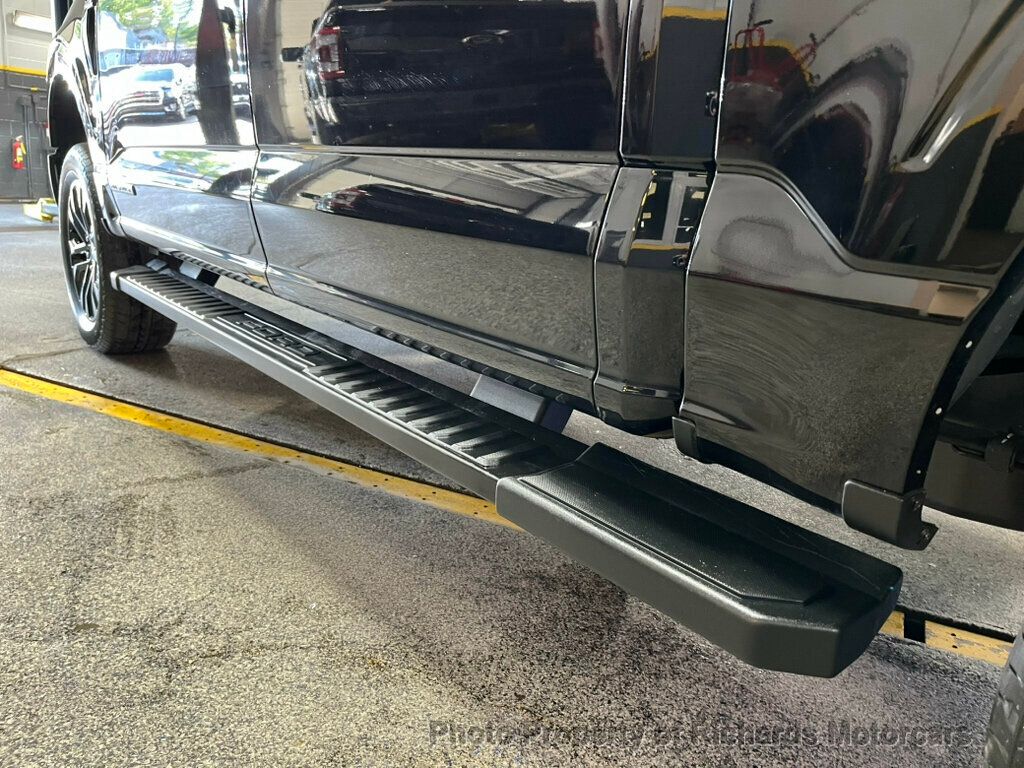 2024 Ford F-150 Lariat photo 10