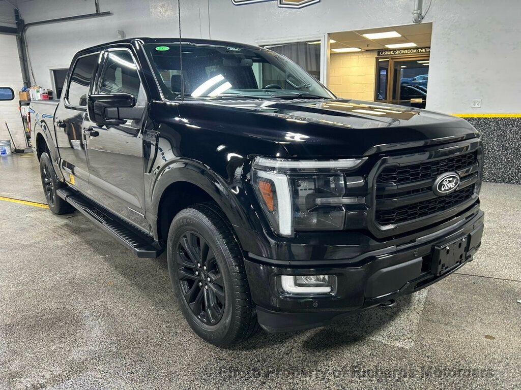 2024 Ford F-150 LARIAT 4WD SuperCrew 5.5' Box - 23002147 - 8