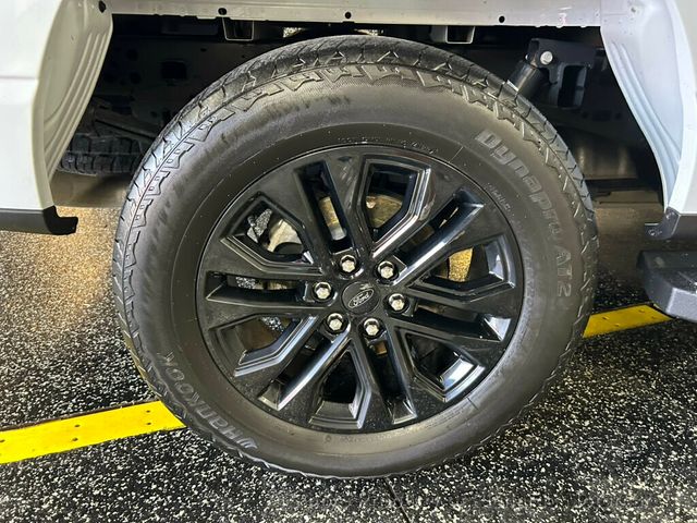 2024 Ford F-150 LARIAT 4WD SuperCrew 5.5' Box - 23030421 - 10