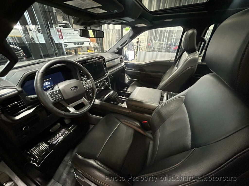 2024 Ford F-150 LARIAT 4WD SuperCrew 5.5' Box - 23030421 - 13