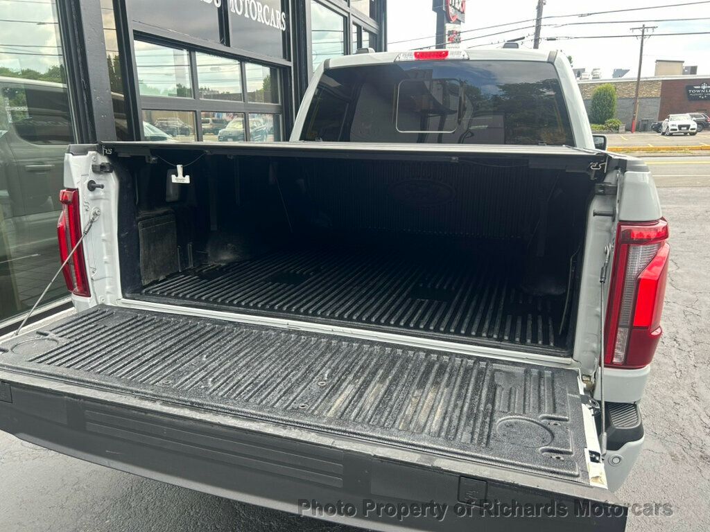 2024 Ford F-150 LARIAT 4WD SuperCrew 5.5' Box - 23062612 - 11