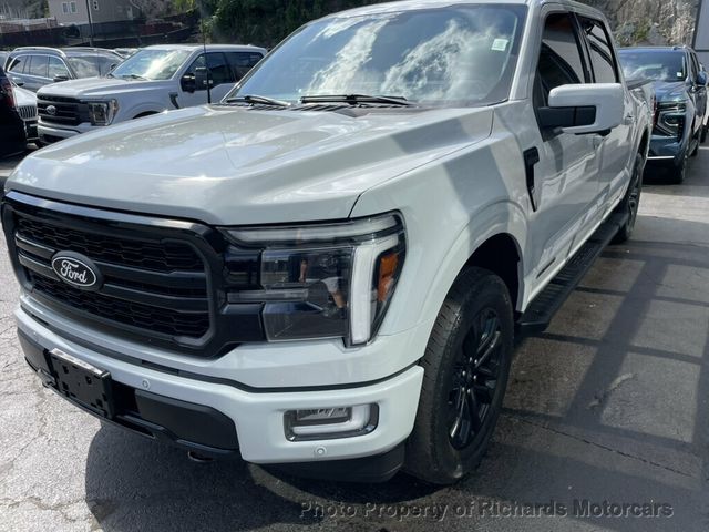 2024 Ford F-150 LARIAT 4WD SuperCrew 5.5' Box - 23079891 - 3