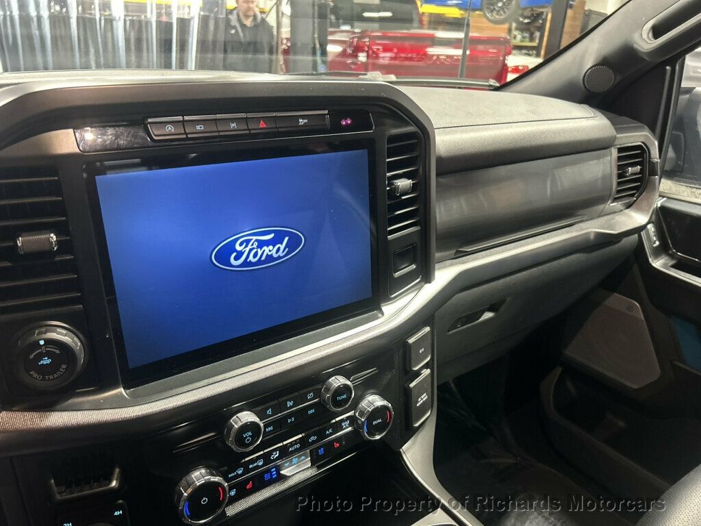 2024 Ford F-150 LARIAT 4WD SuperCrew 5.5' Box - 23087156 - 12