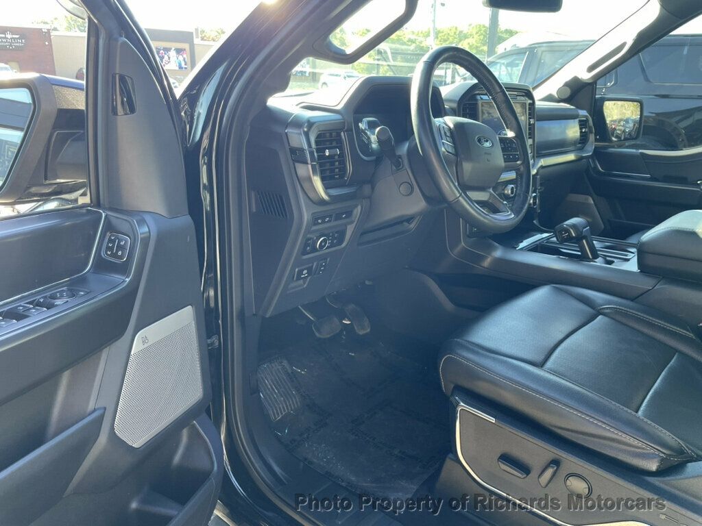 2024 Ford F-150 LARIAT 4WD SuperCrew 5.5' Box - 23090395 - 9