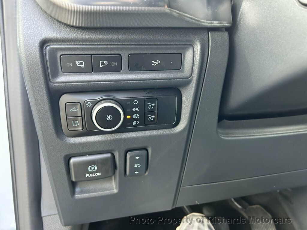 2024 Ford F-150 LARIAT 4WD SuperCrew 5.5' Box - 23092865 - 16