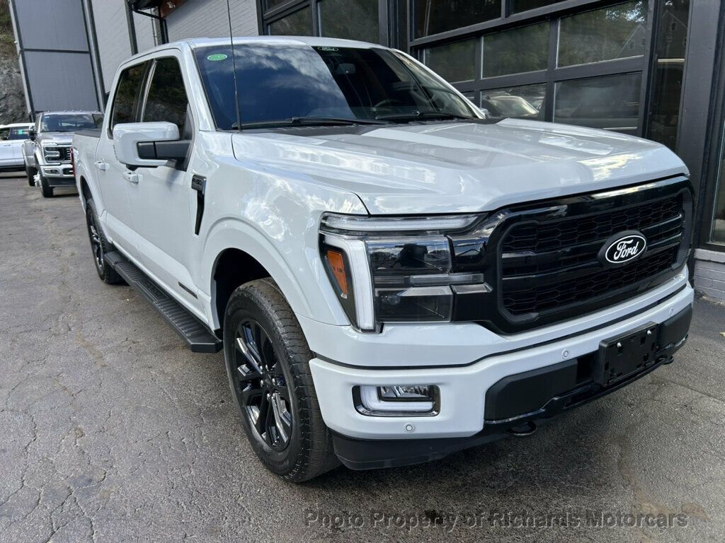 2024 Ford F-150 LARIAT 4WD SuperCrew 5.5' Box - 23092865 - 6