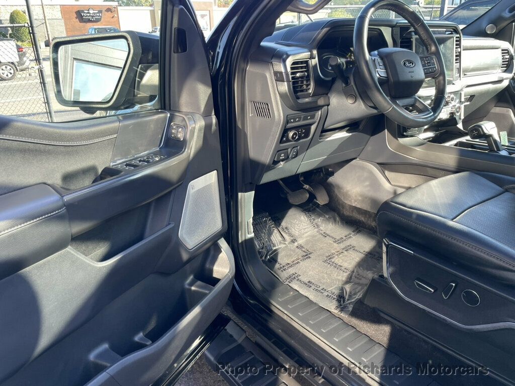 2024 Ford F-150 LARIAT 4WD SuperCrew 5.5' Box - 23092868 - 9