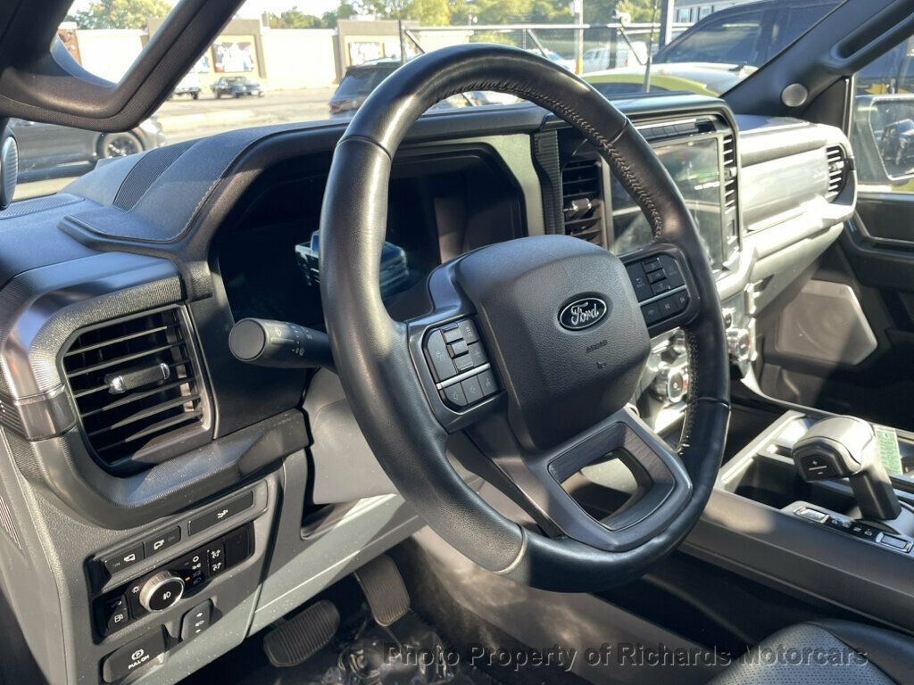 2024 Ford F-150 LARIAT 4WD SuperCrew 5.5' Box - 23092868 - 11