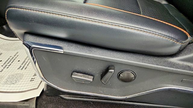 2024 Ford F-150 LARIAT 4WD SuperCrew 5.5' Box - 23016955 - 10