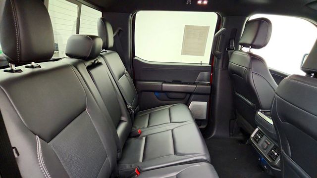 2024 Ford F-150 LARIAT 4WD SuperCrew 5.5' Box w/ 502A & Bed Utility Packages - 23032074 - 21