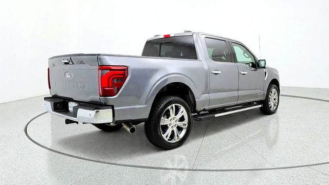 2024 Ford F-150 LARIAT 4WD SuperCrew 5.5' Box w/ 502A, PowerBoost & Moonroof - 23098938 - 4