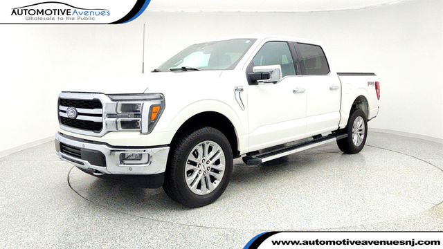 2024 Ford F-150 LARIAT 4WD SuperCrew 5.5' Box w/ Bed Utility, FX4 Off-Road & V8 - 22960705 - 0