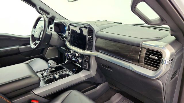 2024 Ford F-150 LARIAT 4WD SuperCrew 5.5' Box w/ Bed Utility, FX4 Off-Road & V8 - 22960705 - 24