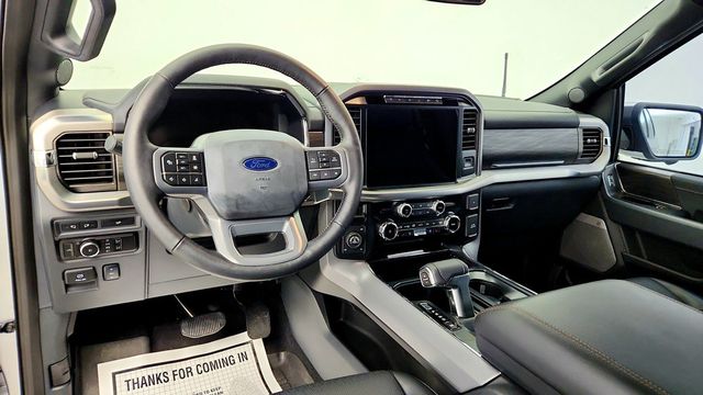 2024 Ford F-150 LARIAT 4WD SuperCrew 5.5' Box w/ FX4 Off-Road Package - 23102010 - 11