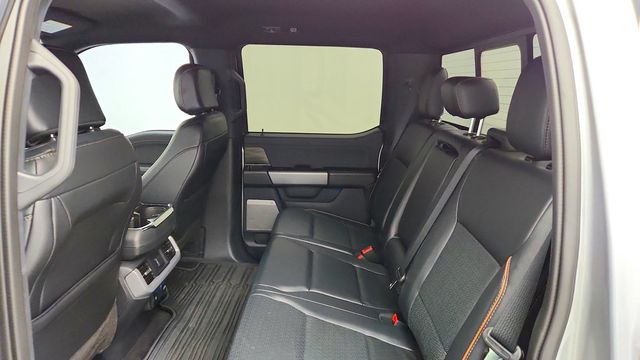 2024 Ford F-150 LARIAT 4WD SuperCrew 5.5' Box w/ FX4 Off-Road Package - 23102010 - 19