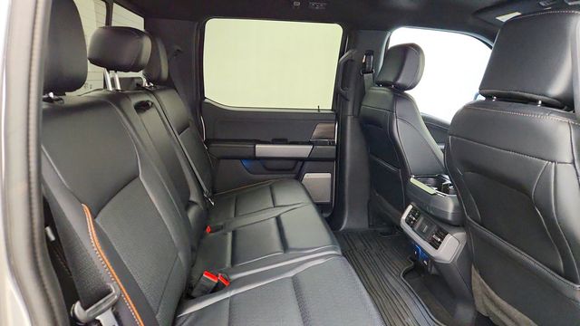 2024 Ford F-150 LARIAT 4WD SuperCrew 5.5' Box w/ FX4 Off-Road Package - 23102010 - 21