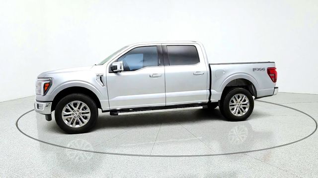 2024 Ford F-150 LARIAT 4WD SuperCrew 5.5' Box w/ FX4 Off-Road Package - 23102010 - 7