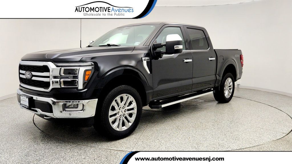 2024 Ford F-150 LARIAT 4WD SuperCrew 5.5' Box w/ Tow/Haul Pkg & EcoBoost V6 - 23016955 | Video 1
