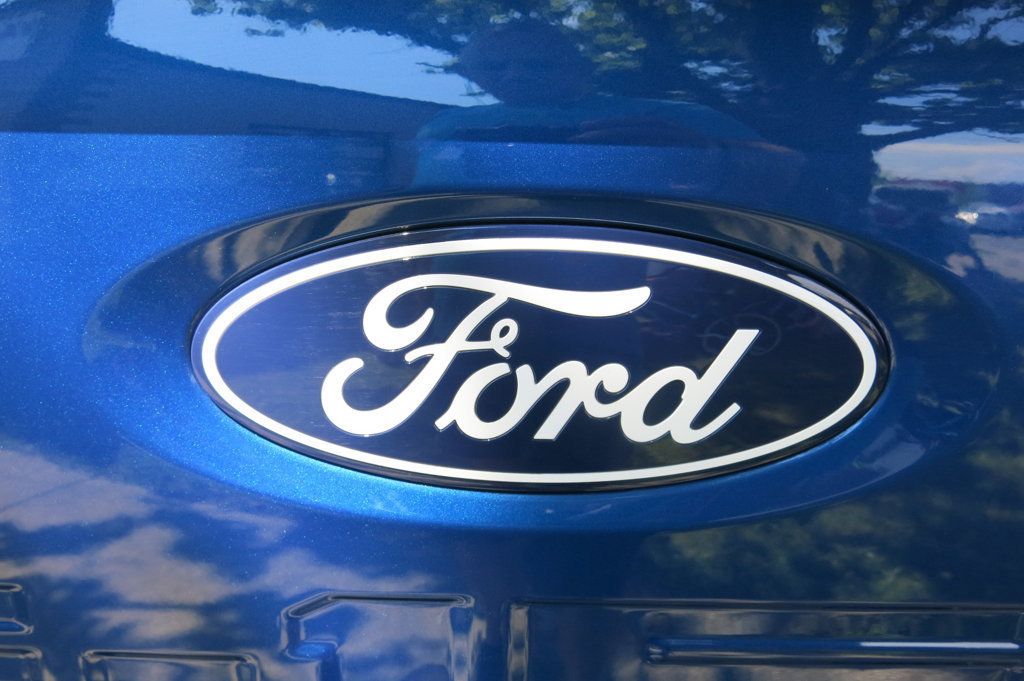 2024 Ford F-150 LARIAT 4WD SuperCrew 6.5' Box - 23049850 - 8