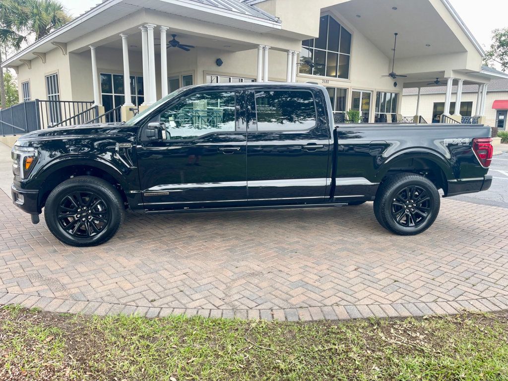 2024 Ford F-150 Platinum photo 2
