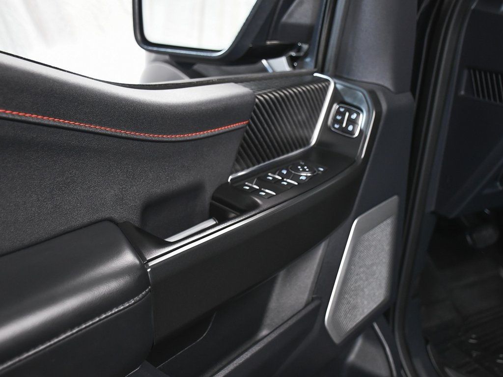 2024 Ford F-150 Raptor photo 9