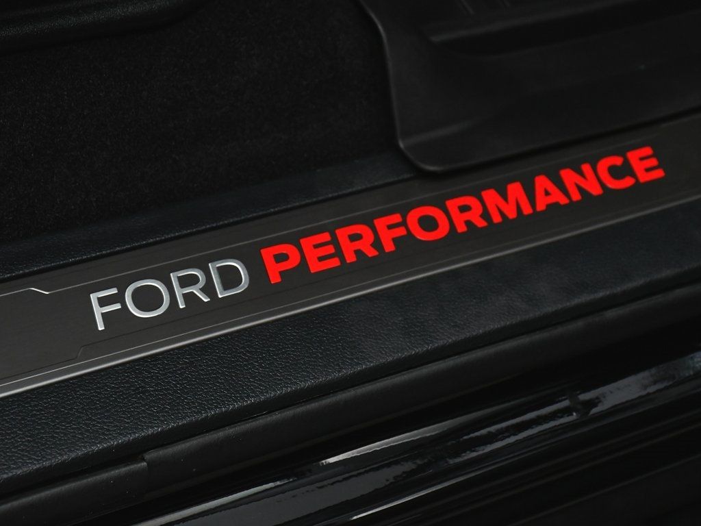 2024 Ford F-150 Raptor photo 18