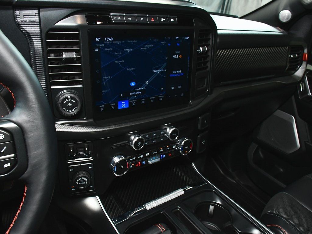 2024 Ford F-150 Raptor photo 48