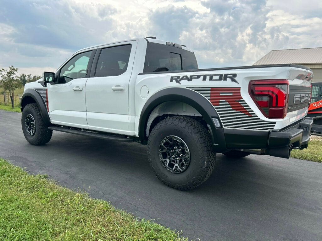 2024 Ford F-150 Raptor photo 4