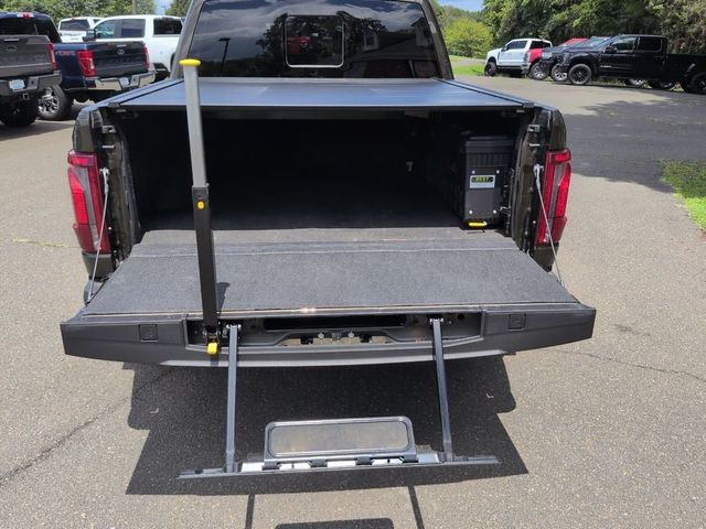 2024 Ford F-150 Raptor R - 23061760 - 13