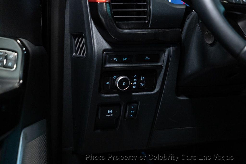 2024 Ford F-150 Raptor photo 18