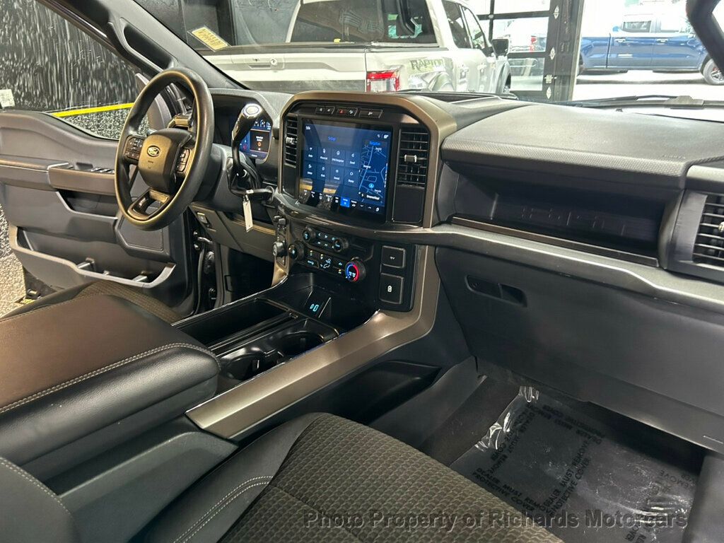 2024 Ford F-150 STX 4WD SuperCrew 5.5' Box - 23030419 - 17