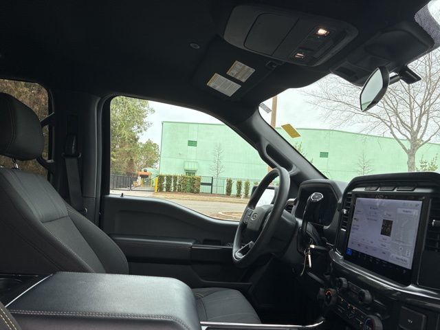 2024 Ford F-150 STX 4WD SuperCrew 5.5' Box - 22981973 - 19