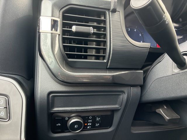 2024 Ford F-150 STX 4WD SuperCrew 5.5' Box - 22981973 - 22