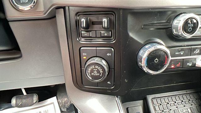 2024 Ford F-150 XLT - 22985582 - 29