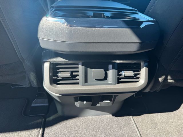 2024 Ford F-150 XLT - 22981666 - 33