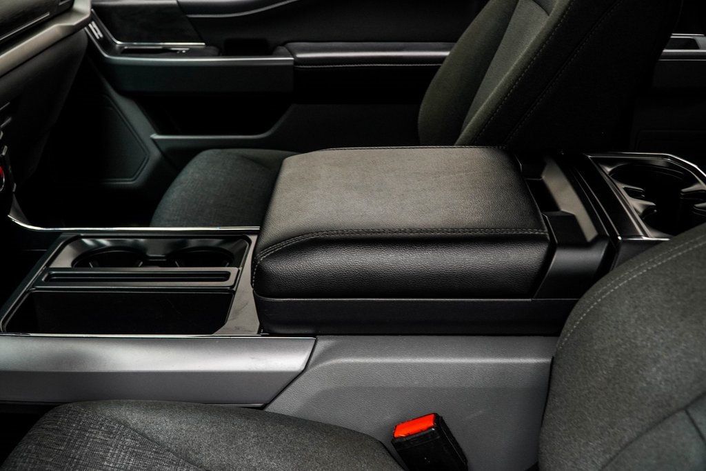2024 Ford F-150 XLT photo 17