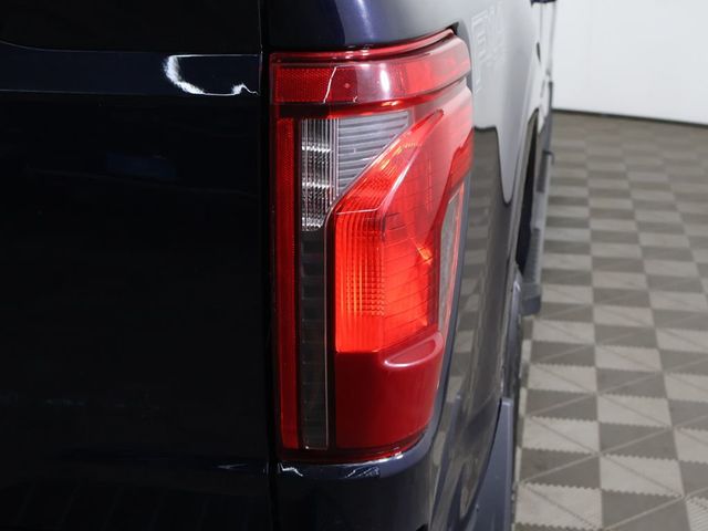 2024 Ford F-150 XLT - 23044997 - 17