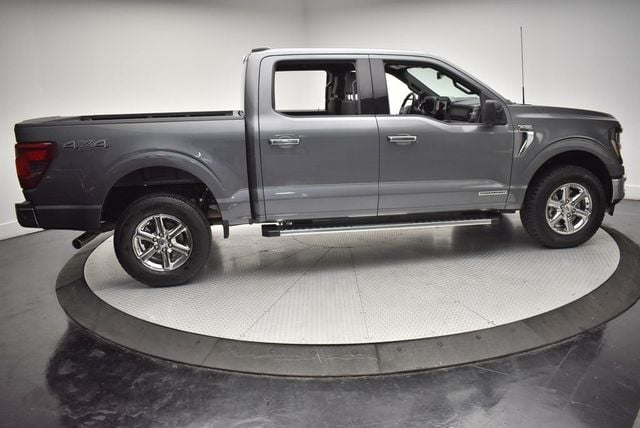 2024 Ford F-150 XLT - 23000865 - 3