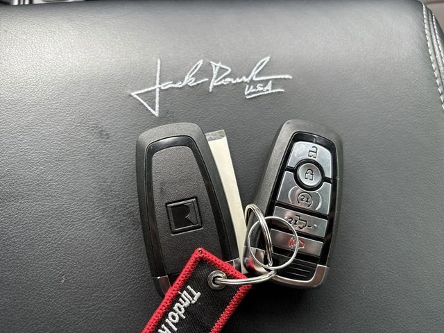 2024 Ford F-150 XLT - 22780694 - 28