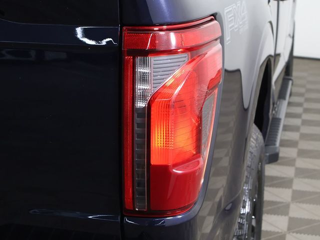 2024 Ford F-150 XLT 4WD SuperCrew 5.5' Box - 23033855 - 16