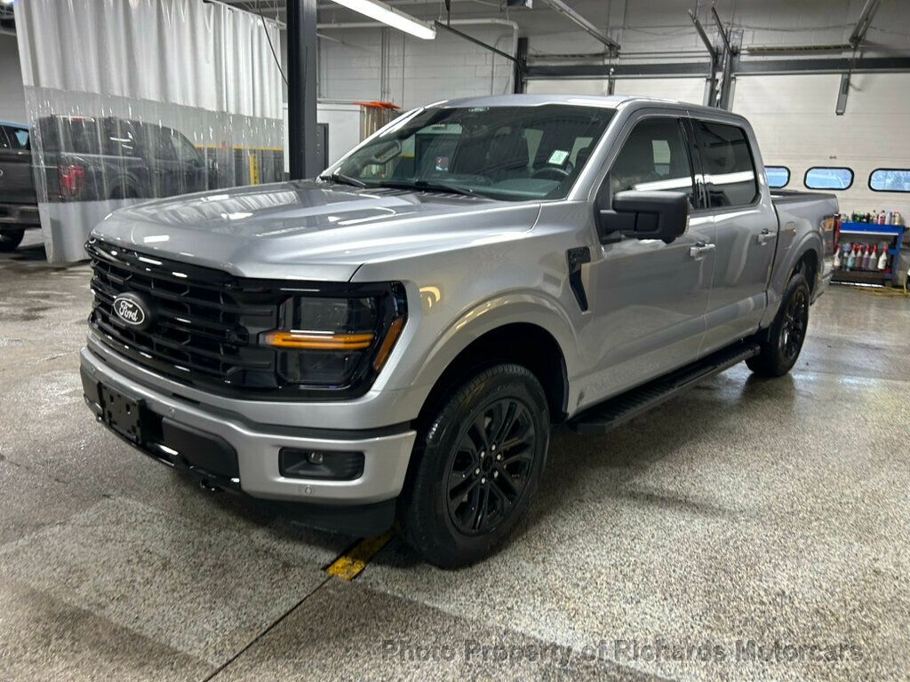 2024 Ford F-150 XLT 4WD SuperCrew 5.5' Box - 22997467 - 6