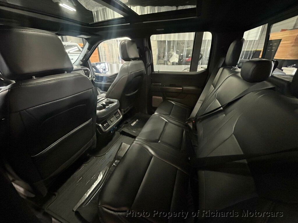 2024 Ford F-150 XLT 4WD SuperCrew 5.5' Box - 23040079 - 19